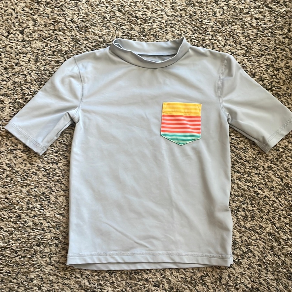Size XS 4/5 Cat and Jack swim shirt